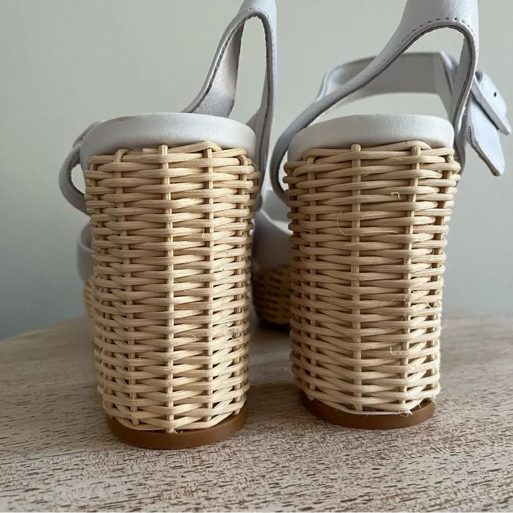 Jeffrey Campbell Amma Platform Sandals in White and Tan Size 10, NWOB - Picture 10 of 14